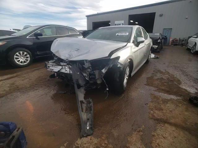2018 Toyota Camry - Image 14