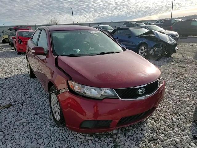 2010 Kia Forte - Image 11