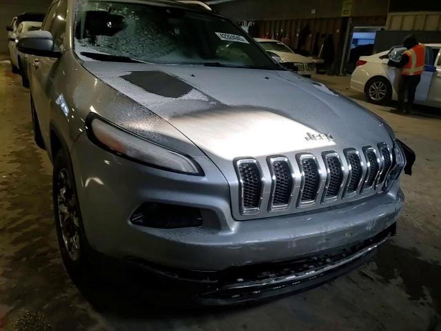 2016 Jeep Grand Cherokee - Image 11