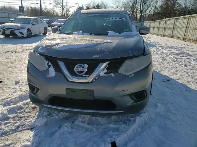 2016 Nissan Rogue - Image 12