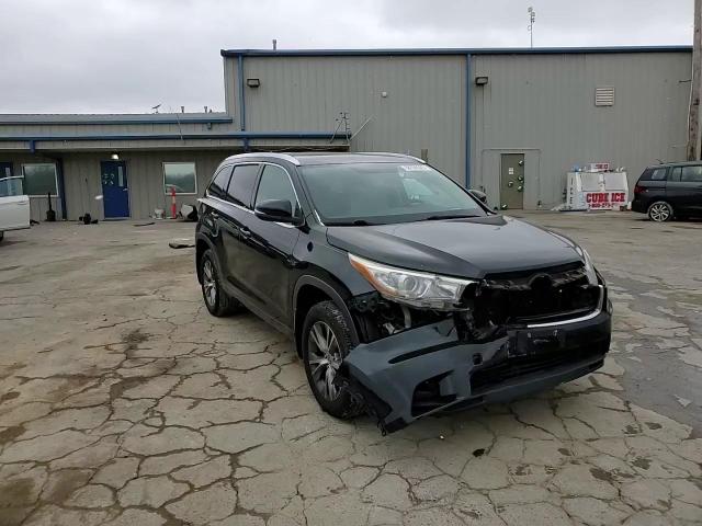 2015 Toyota Highlander - Image 14