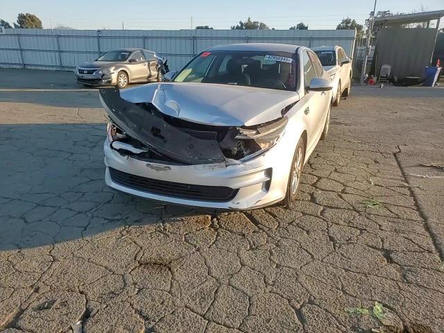 2018 Kia Optima - Image 11