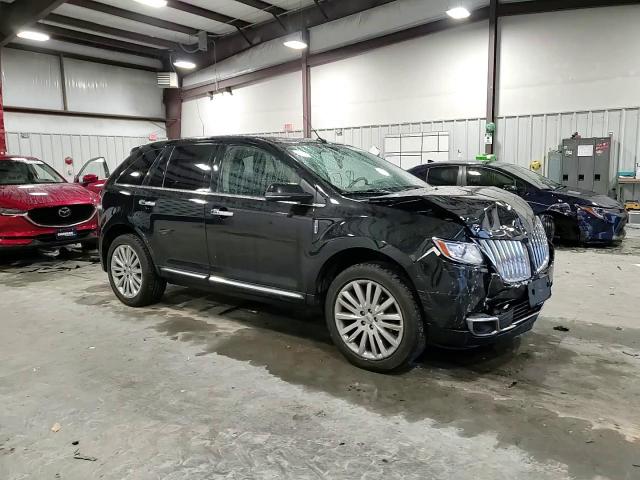 2013 Lincoln Mkx VIN: 2LMDJ8JK5DBL01011 Lot: 42572145