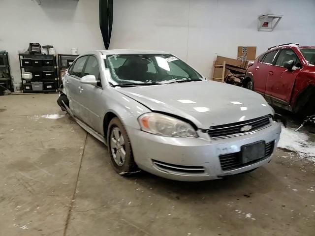 2009 Chevrolet Impala - Image 11