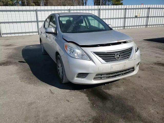 2013 Nissan Versa - Image 11