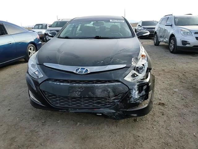 2015 Hyundai Sonata - Image 11