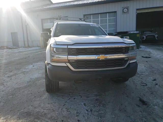 2016 Chevrolet Silverado - Image 11