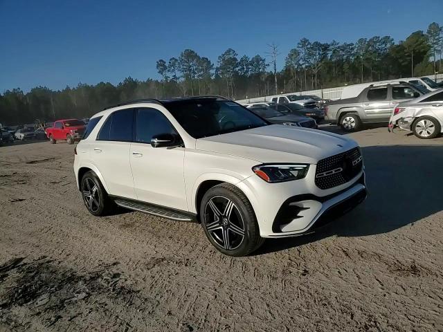 2024 Mercedes-Benz GLE - Image 11