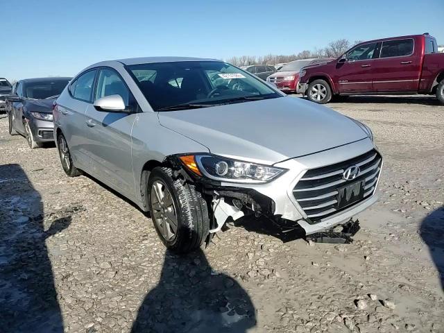 2018 Hyundai Elantra - Image 13