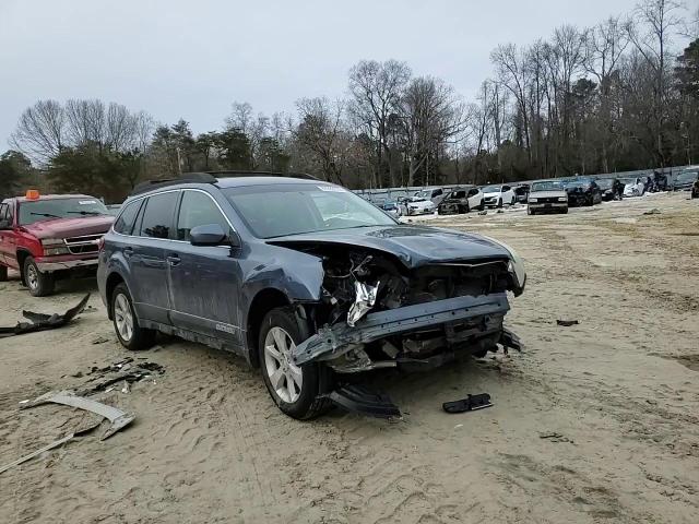 2013 Subaru Outback - Image 11