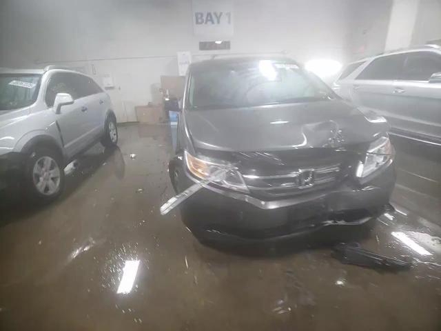 2012 Honda Odyssey - Image 14