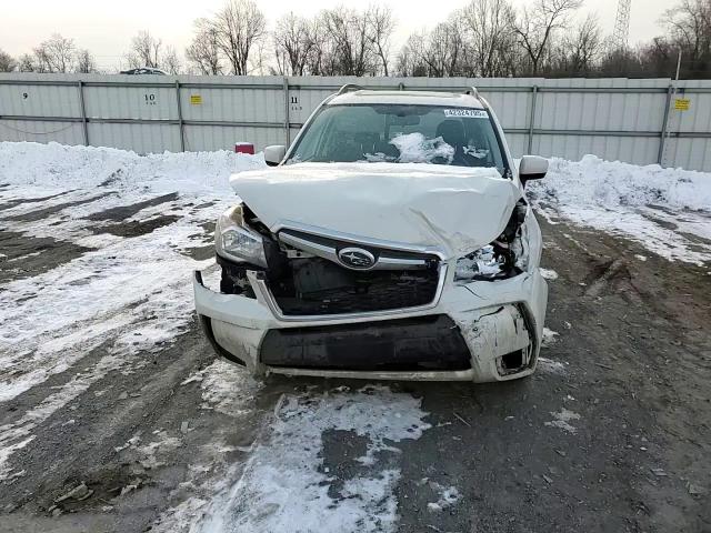 2016 Subaru Forester - Image 12