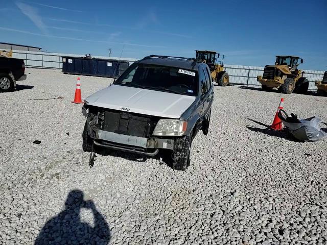 2000 Jeep Grand Cherokee - Image 11