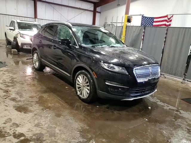 2019 Lincoln MKZ - Image 15