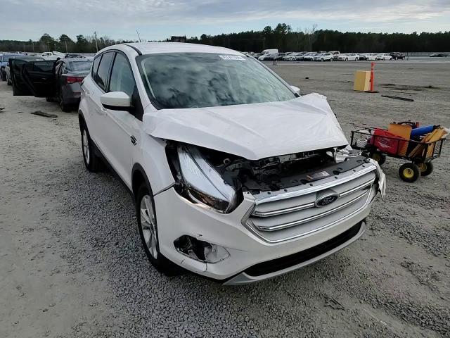 2019 Ford Escape - Image 12
