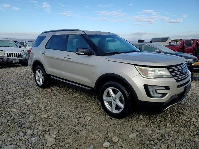 2017 Ford Explorer - Image 13