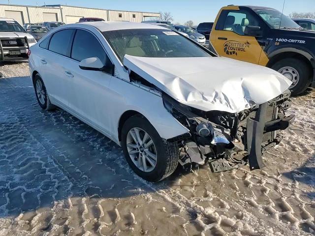 2017 Hyundai Sonata - Image 11