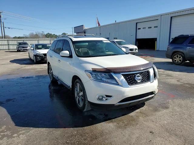 2016 Nissan Pathfinder - Image 14