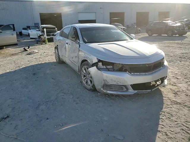 2017 Chevrolet Impala - Image 10