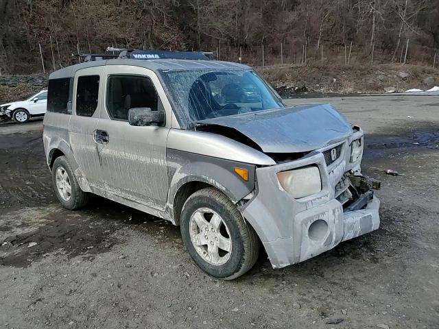 2004 Honda Element - Image 12