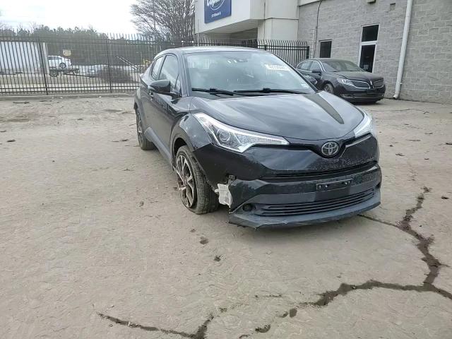 2018 Toyota C-HR - Image 12