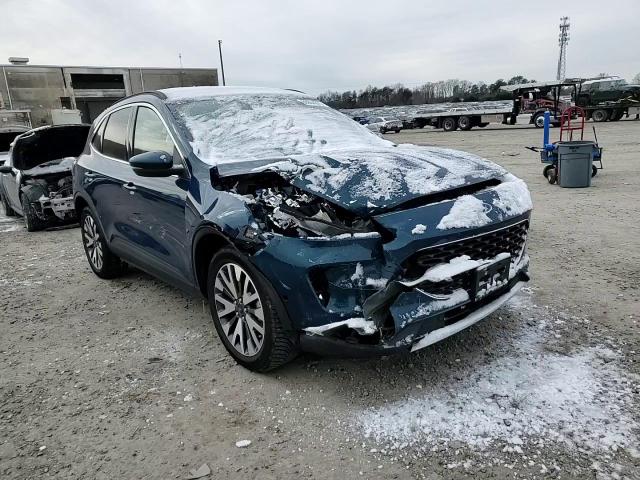 2020 Ford Escape - Image 12