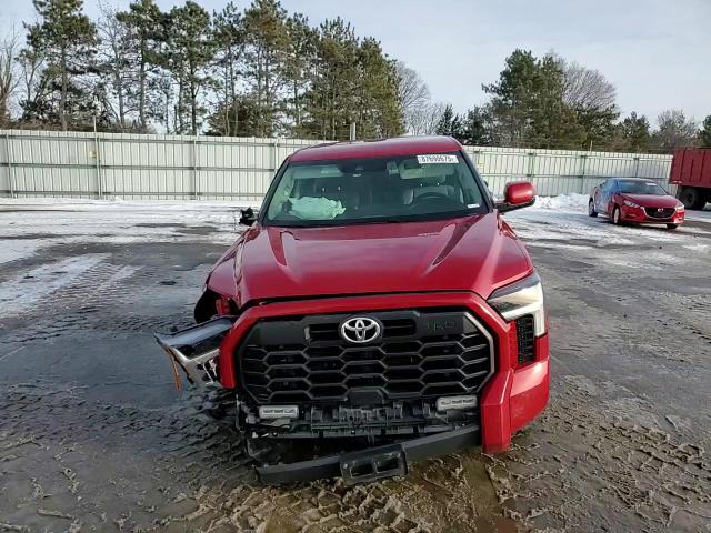 2022 Toyota Tundra - Image 10