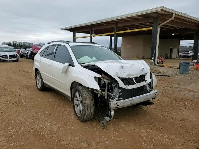 2005 Lexus RX - Image 12