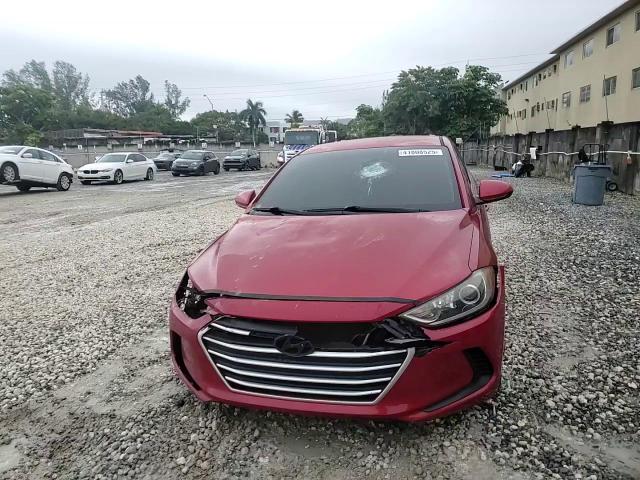 2017 Hyundai Elantra - Image 10