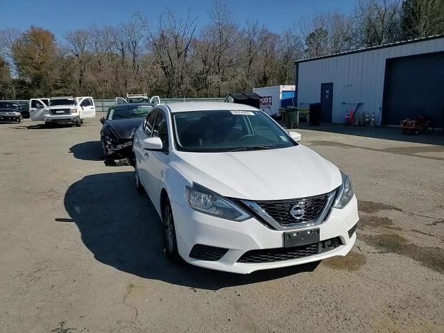 2019 Nissan Sentra - Image 11