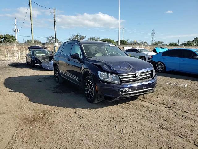 2021 Volkswagen Tiguan - Image 11