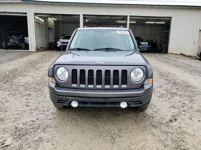 2016 Jeep Liberty (Patriot) - Image 14