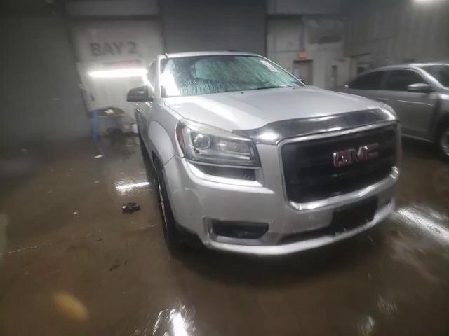 2013 GMC Acadia - Image 13