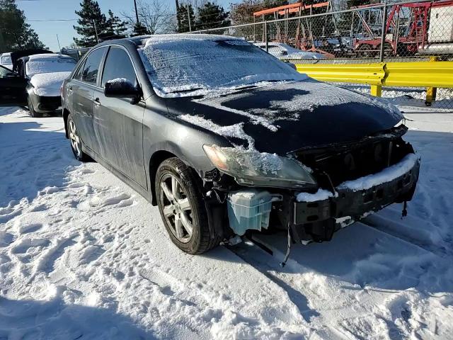2009 Toyota Camry - Image 10