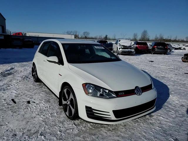 2017 Volkswagen GTI - Image 13
