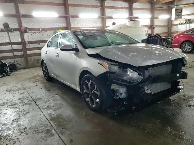 2019 Kia Forte - Image 13