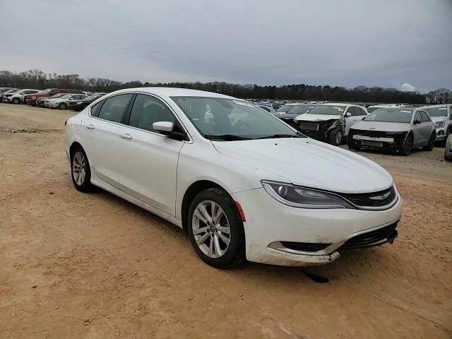 2017 Chrysler 200 - Image 11
