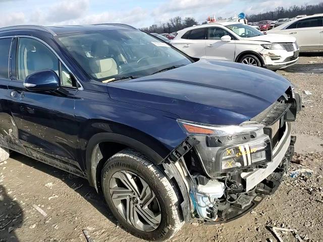 2021 Hyundai Santa Fe - Image 11