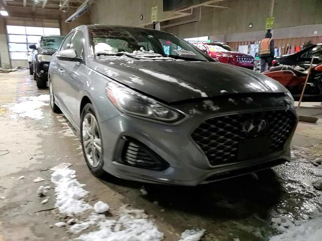 2019 Hyundai Sonata - Image 11
