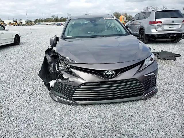 2023 Toyota Camry - Image 10