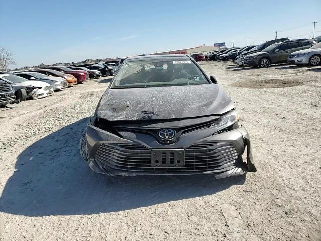 2020 Toyota Camry - Image 10