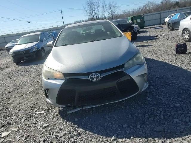 2015 Toyota Camry - Image 10