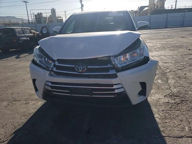 2019 Toyota Highlander - Image 11