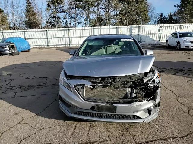 2017 Hyundai Sonata - Image 11