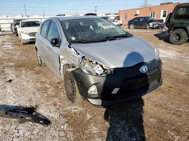 2014 Toyota Prius - Image 10