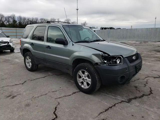 2006 Ford Escape - Image 12