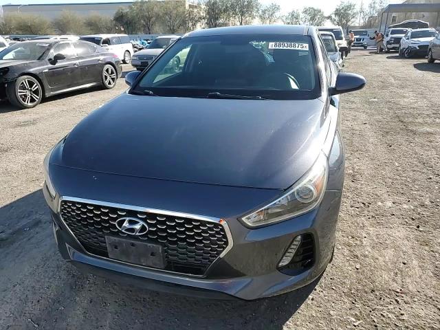 2018 Hyundai Elantra - Image 15