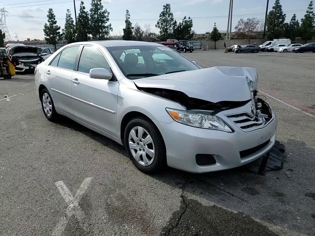 2010 Toyota Camry - Image 11