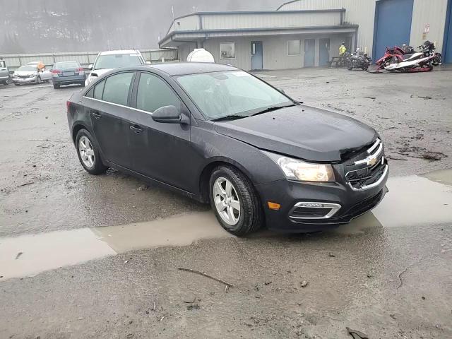 2016 Chevrolet Cruze - Image 13