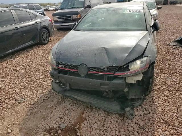 2015 Volkswagen GTI - Image 11